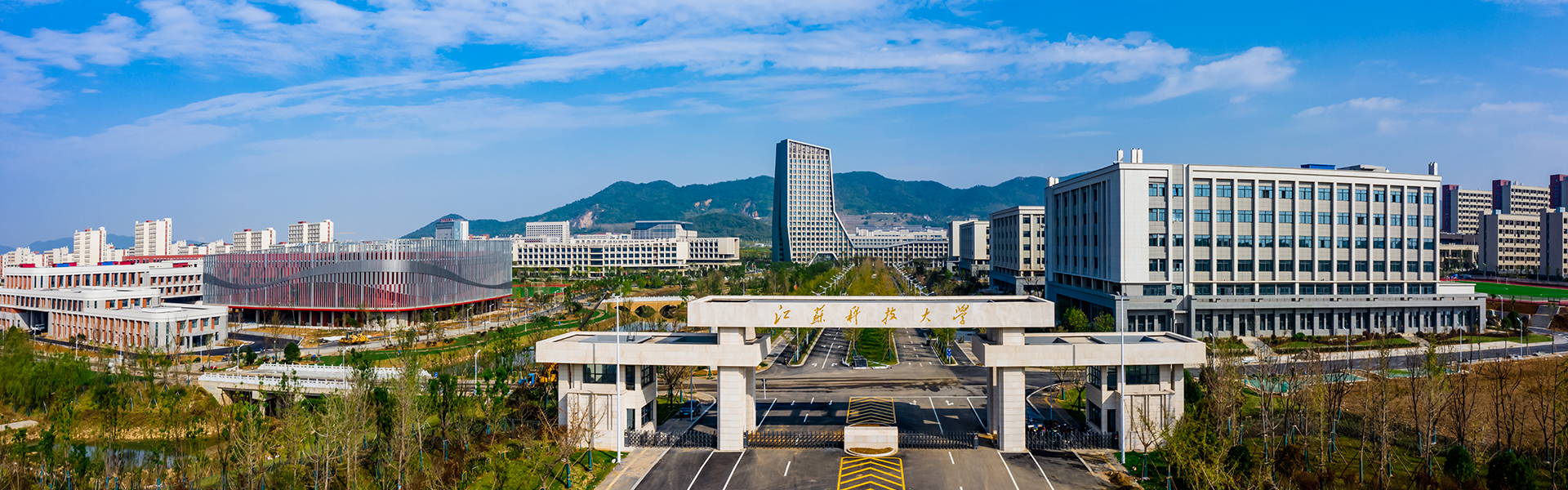 江苏科技大学VPN服务，护航学子畅享网络，筑牢信息安全防线,随着互联网技术的迅猛进步，网络已经深深融入了人们的日常生活、学习与工作之中，江苏科技大学，作为一所综合实力雄厚、工、理、文、经、管、法、艺术等多学科协调发展的省属普通本科院校，为了满足广大师生日益增长的网络需求，提升教学、科研及管理水平，特别推出了VPN服务，本文将为您全面解读江苏科技大学VPN服务的各项内容。,江苏科技大学 vpn,vpn.,vpn,第1张